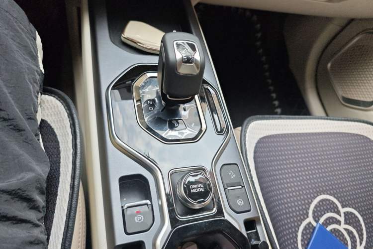 Used Geely Auto icon 2023 1.5TD Chocolate Smoothie Edition