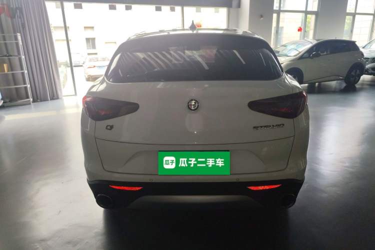 Used Alfa Romeo Stelvio 2017 2.0T 200HP Elite Edition