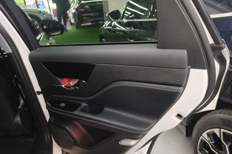 Used Lincoln Corsair New Energy 2021 PHEV Four-Wheel Drive e-Enjoy Edition