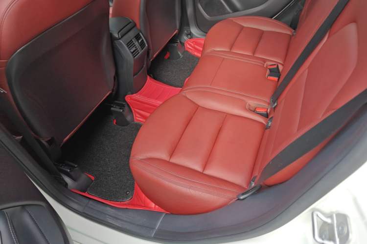 Used Mercedes-Benz B-Class 2016 B 200 Exclusive Edition