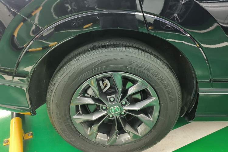 Used Honda Breeze 2025 240TURBO Two-Wheel-Drive Luxury Edition 5 Seats Right Rear Wheel Hub