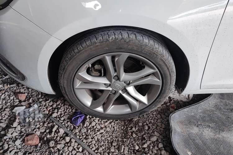 Used Geely Auto Emgrand GL 2017 1.3T DCT Luxury Model
