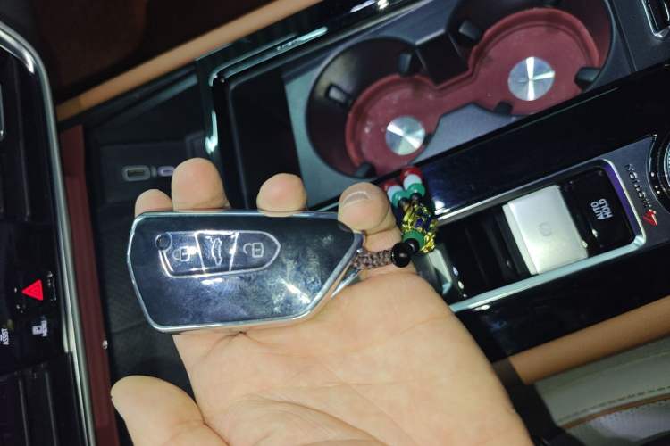 Used Volkswagen Teramont 2023 380TSI Four-Wheel Drive Prestige Flagship Edition Vehicle Key