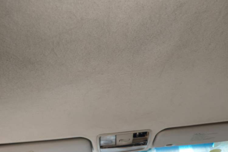 Used Kia K2 2012 Sedan 1.4L Automatic GLS Commemorative Edition Headliner