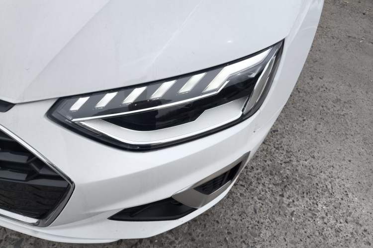 Used Audi A4L 2024 40 TFSI Fashion Dynamic Model