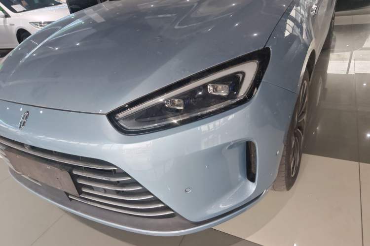 Used Hima AITO M5 2023 Extended-Range Four-Wheel Drive Intelligent Driving Version Left Front Headlight
