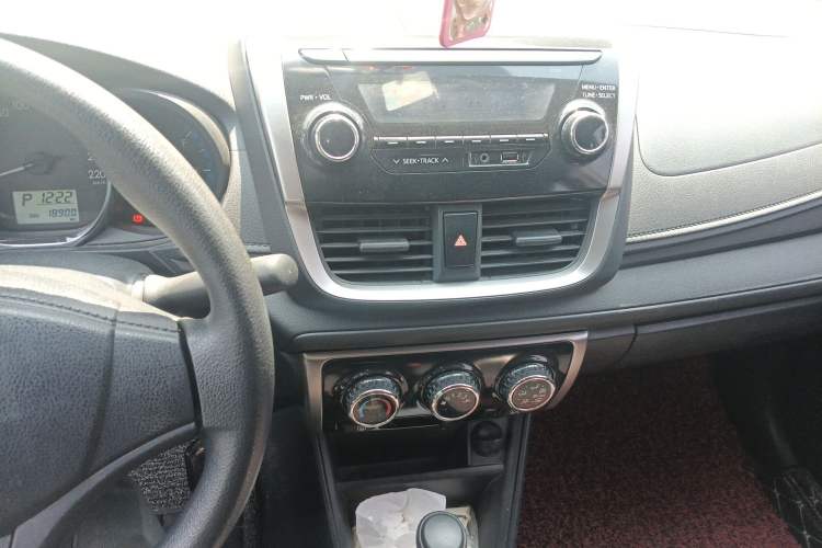 Used Toyota Vios 2017 1.3L CVT Sharp Edition Audio And AC Panel