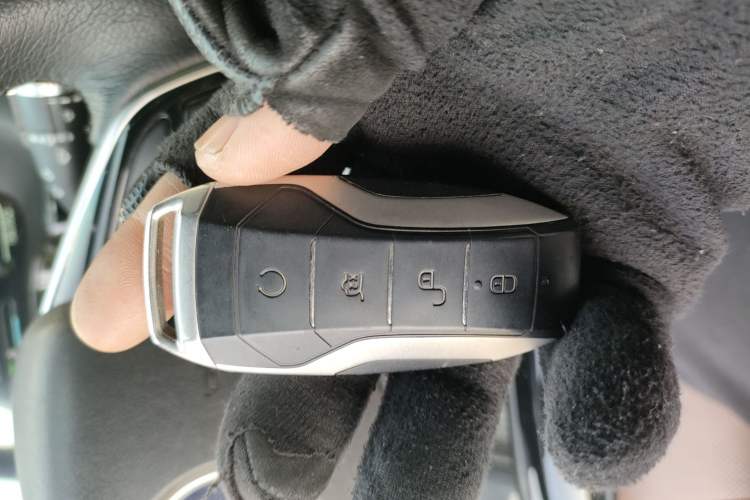 Used BYD Tang New Energy 2021 DM 2.0T Four-Wheel Drive Performance Edition Prestige Model Vehicle Key