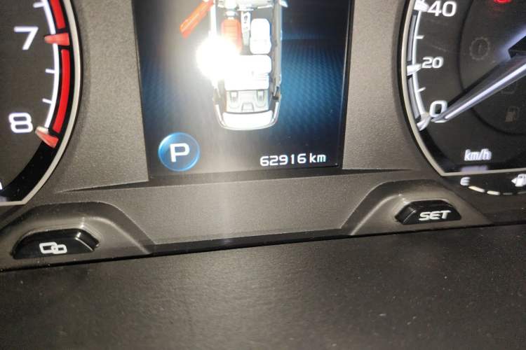 Used Geely Auto Binray 2020 1.4T CVT Asian Games Edition Odometer Close Up