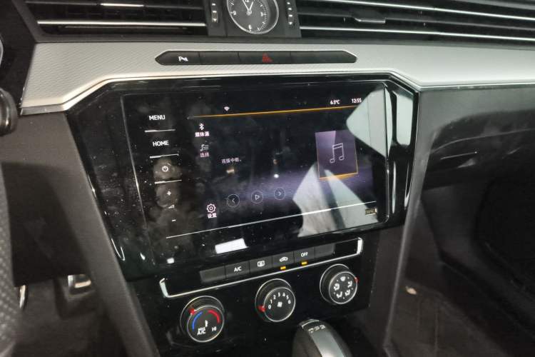 Used Volkswagen Magotan 2025 Zhongxiang Version 280TSI DSG Comfort Edition