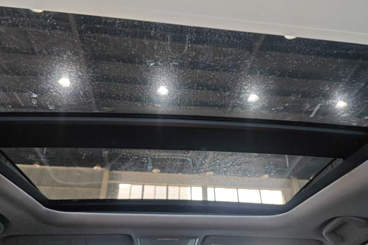 Used Honda Breeze 2020 240TURBO CVT 2WD Elite Edition Headliner