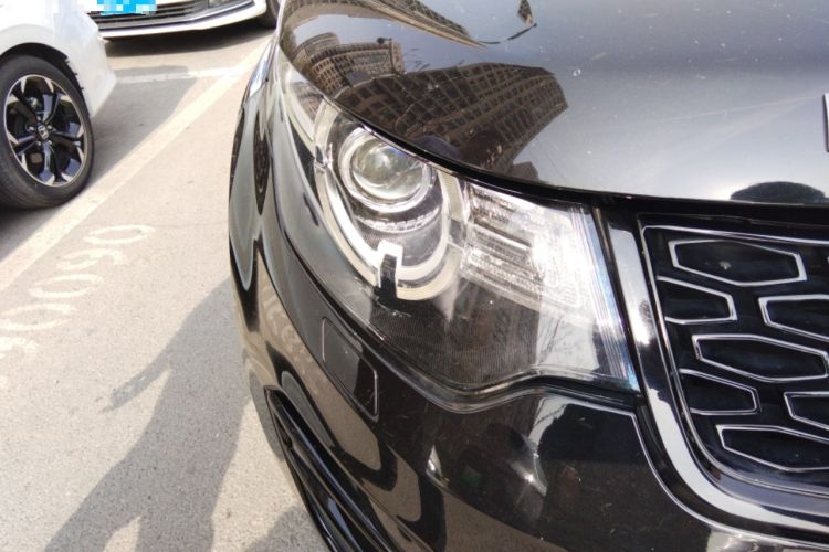 Used Land Rover Discovery Sport 2017 2.0T HSE Right Front Headlight