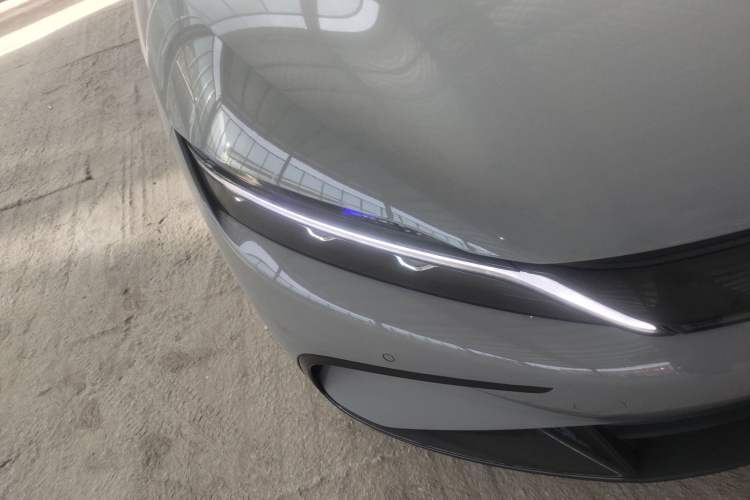 Used BYD Han 2025 DM-i Intelligent Driving Edition 125KM LiDAR Flagship Model Right Front Headlight