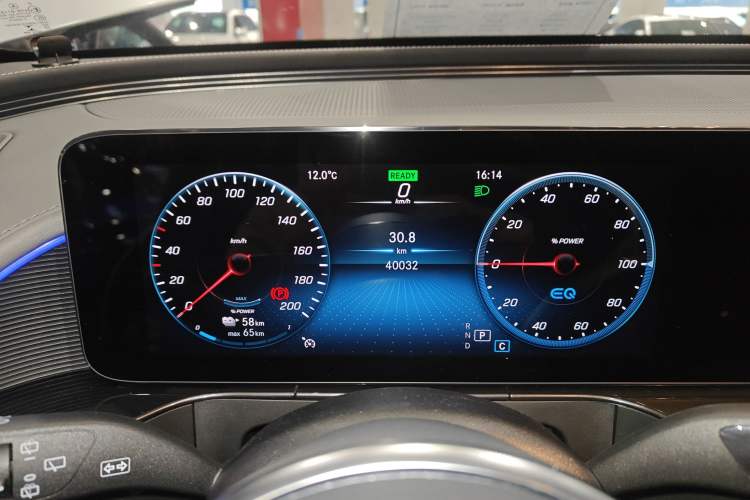 Used Mercedes-Benz EQC 2022-Year Restyled EQC 350 4MATIC