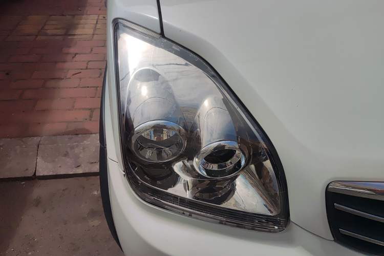 Used BAIC Changhe Wagon R X5 2023 1.4L Standard Edition Right Front Headlight