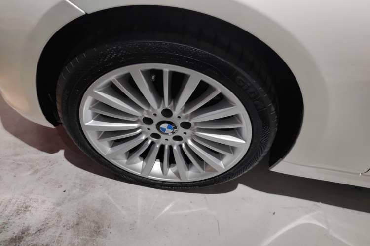 Used BMW 3 Series 2018 320Li Fashion Model
