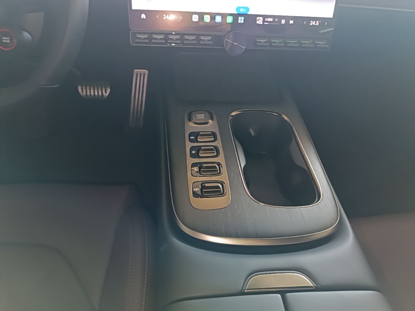 Xiaomi Auto SU7 2024 Four-Wheel Drive Ultra-Long Range Advanced Intelligent Driving Max Edition — снимка 16