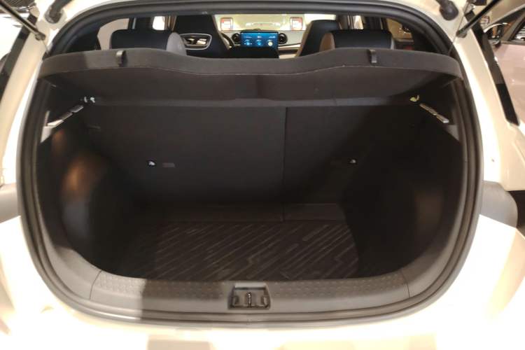 Used BYD Dolphin 2023 420 km Fashion Edition