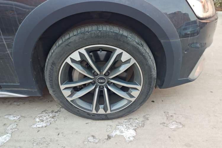 Used Audi A4 2021 allroad quattro Explorer