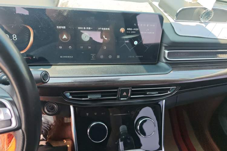 Used EXEED Lanyue 2021 390T Two-Wheel Drive Starry Edition Audio And AC Panel