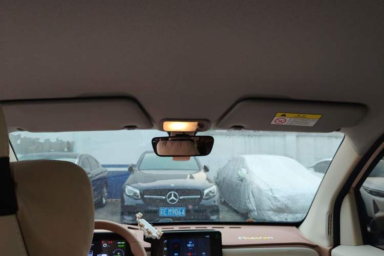 Used Wuling Hongguang MINIEV 2024 3rd Generation 215km Advanced Version Headliner