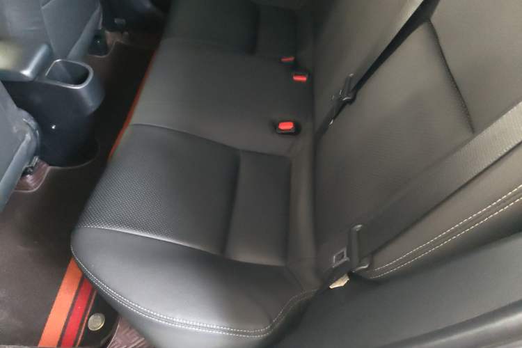 Used Toyota YARiS L Zhi Xiang 2021 1.5L CVT Leading Edition Interior 4