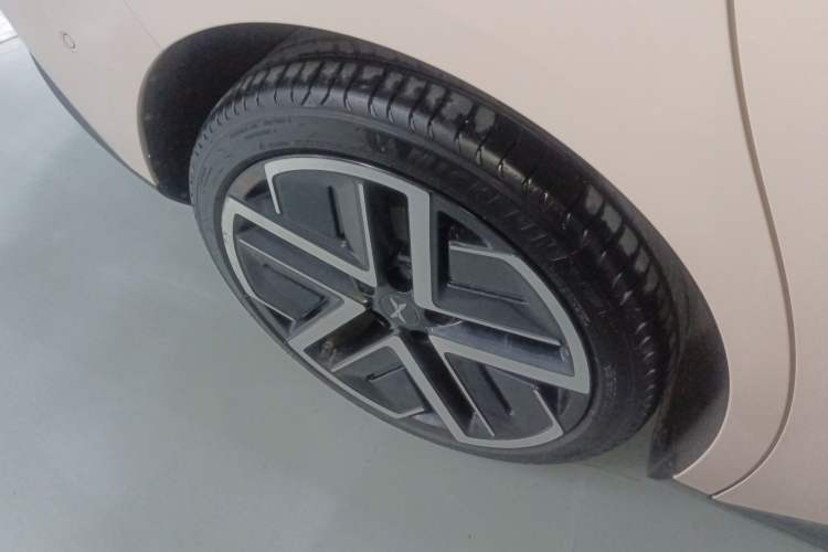 Used XPeng MONA M03 2025 600 with Ultra-Long Range Max Exterior 5