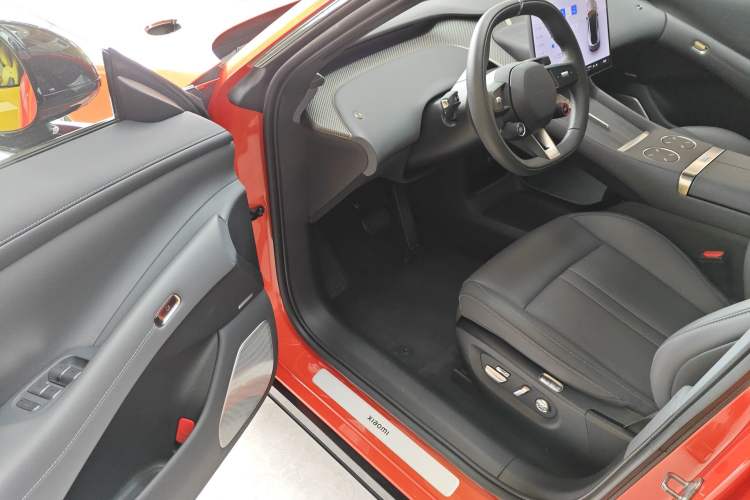 Used Xiaomi Auto YU7 2025 Ultra-Long Range High-Performance All-Wheel-Drive Max Edition
