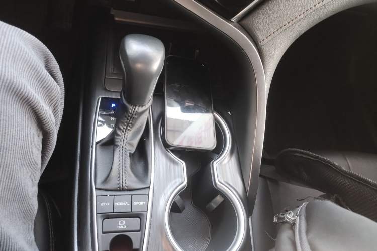 Used Toyota Camry 2023 2.5G Luxury Edition
