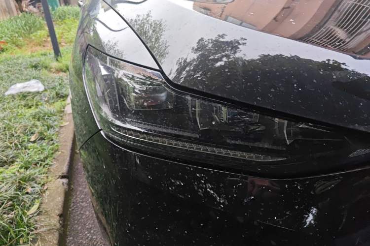 Used Wey VV6 2020 2.0T Two-Wheel Drive Smart Enjoyment+ Right Front Headlight