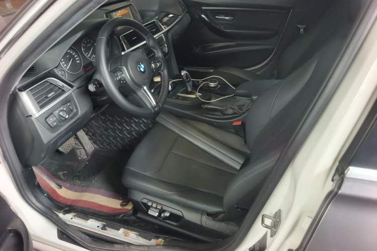 Used BMW 3 Series 2017 320Li Fashion Model Left Front Seat