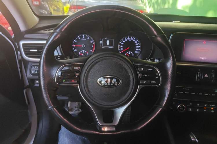 Used Kia K5 2016 1.6T Automatic LUX