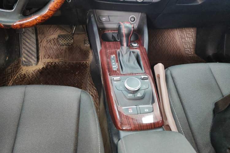 Used Audi Q2L 2021 35 TFSI Progressive Dynamic Edition