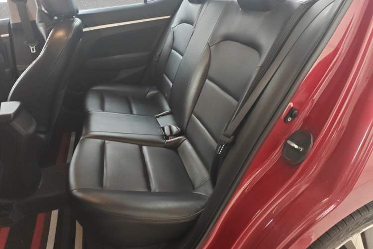 Used Hyundai Elantra (6th Generation / Lingdong) 2016 1.6L Automatic ZhiXuan – Elite Version
