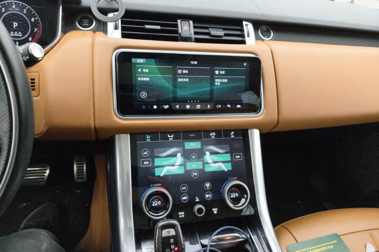 Used Land Rover Range Sport 2021 3.0 L6 YAO Black Edition Audio And AC Panel