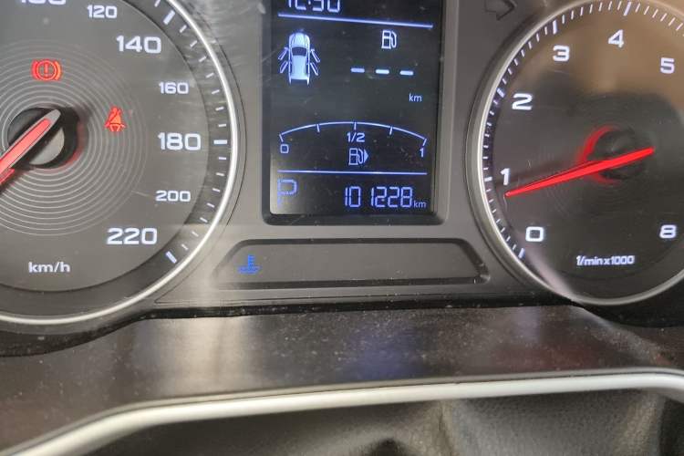 Used MG ZS 2018 1.5L Automatic Luxury Edition China V Standard