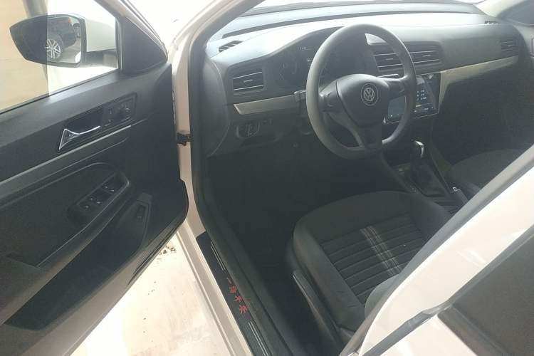 Used Volkswagen Lavida 2019 Lavida Start 1.5L Automatic Trendy Version China VI Standard
