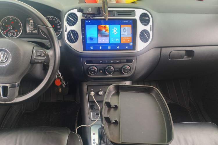 Used Volkswagen Tiguan L 2016 280TSI Automatic Two-Wheel Drive Silk Road Comfort Edition
