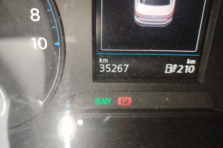 Used Volkswagen Bora Pure Electric 2020 Shan Model Odometer Close Up