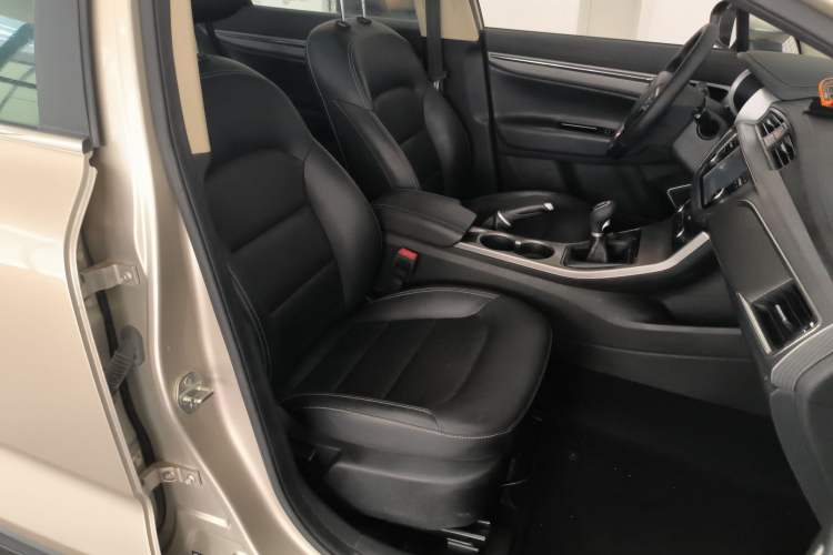 Used Geely Auto Emgrand GS 2016 Elegant Edition 1.8L Manual LingShang Model Right Front Seat