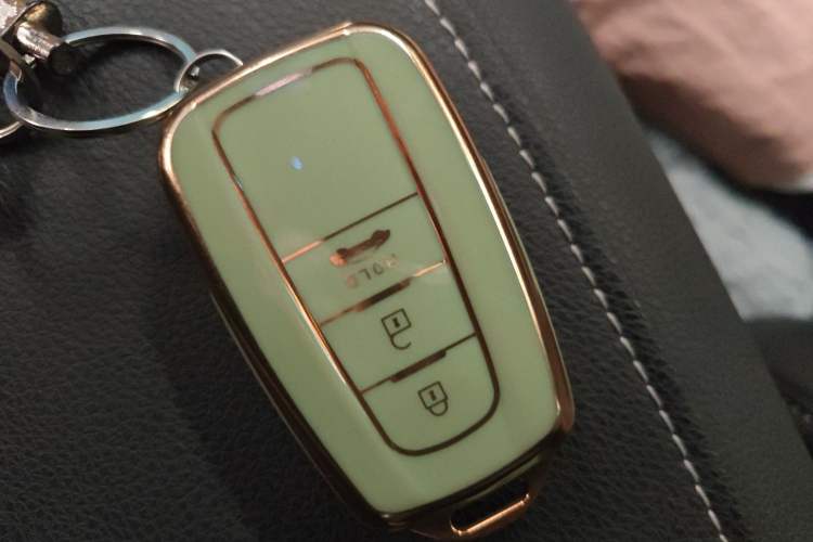 Used Toyota Camry 2023 2.0S Knight Edition