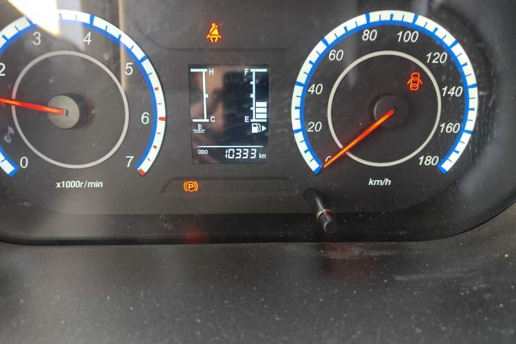 Used CHANGAN KAICHENG Ruixing M60 2023 1.5L GDI Basic Model Passenger Vehicle 6/7 Seats Odometer Close Up