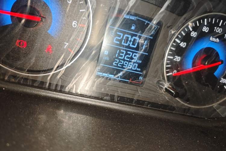 Used Dongfeng Fengon 330 2014 1.5L Manual Utility Version DK15
