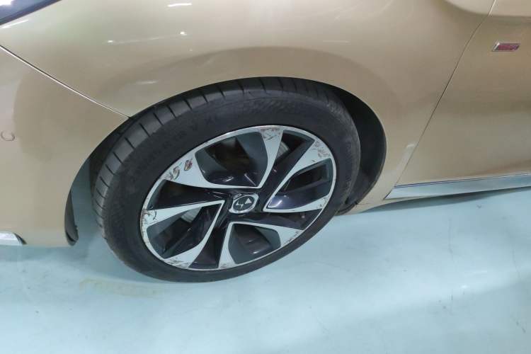 Used DS 5 2015 1.8T Prestige Edition THP200