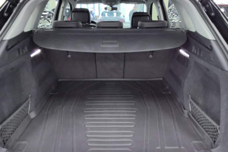 Used Audi Q5L 2022 Updated 45T Prestige Dynamic Edition Trunk