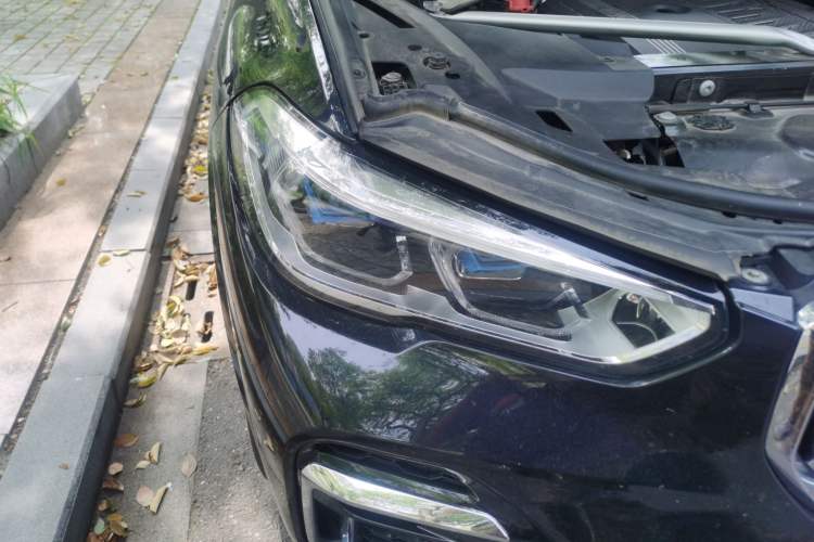 Used BMW X5 2022 xDrive 40Li M Sport Package
