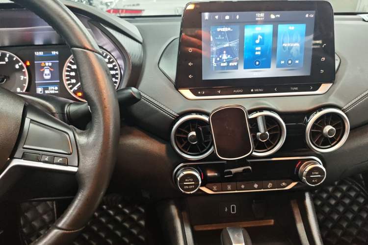 Used Nissan Sylphy 2022 1.6L XL CVT Enjoyment Edition Audio And AC Panel