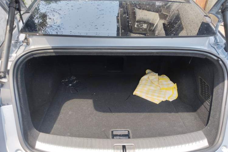 Used NETA S 2022 Extended-Range Version 1160 km Range Rear-Wheel Drive Mid-Grade
