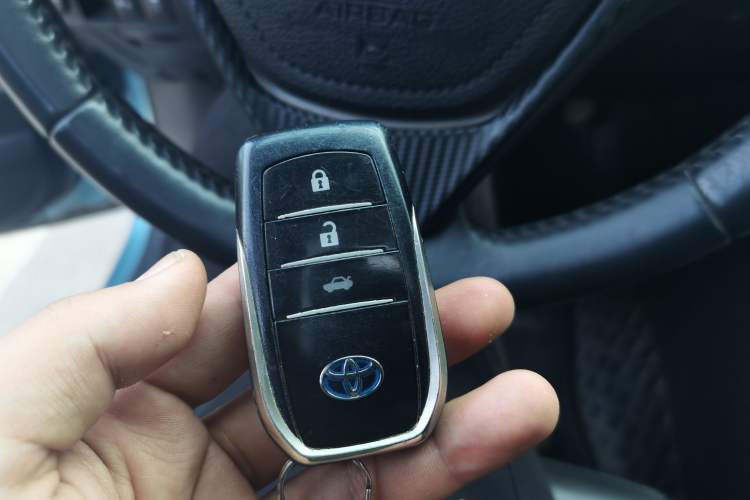 Used Toyota Corolla 2017 Revised Dual-Engine 1.8L E-CVT Elite Edition