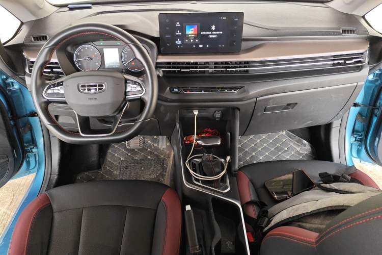 Used Geely Auto Vision X3 2021 PRO 1.5L CVT Deluxe Model